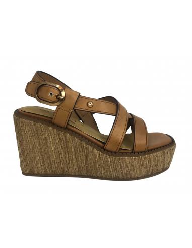 SANDALIAS CUÑA CARMELA 9951 161546 CUERO