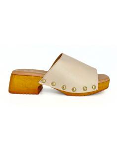 ZUECOS VALERIA'S 11666 490 BEIGE
